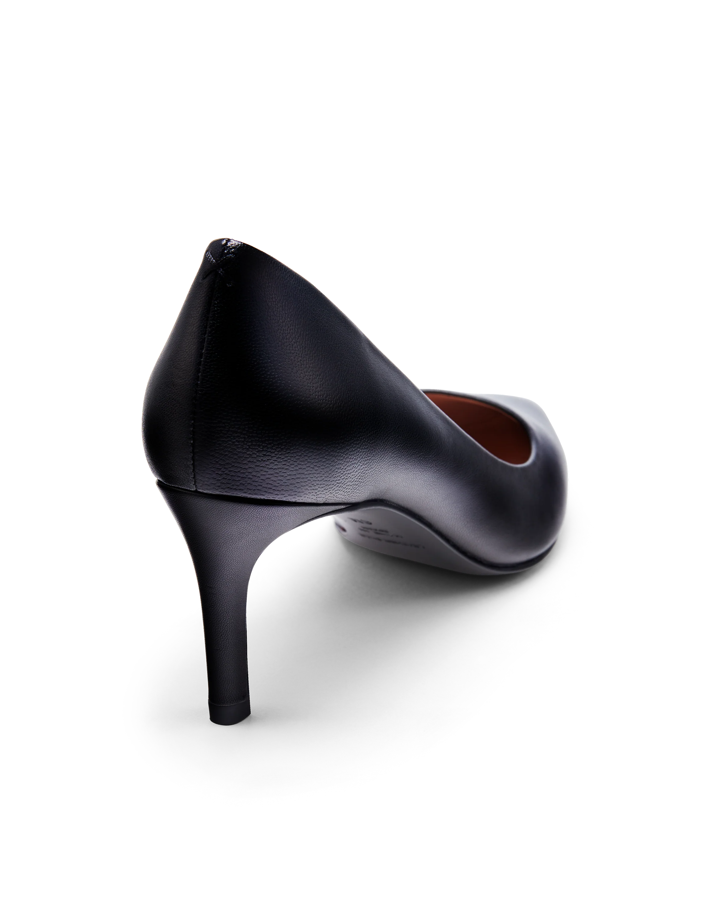 Lola: Black Nappa - Image 3