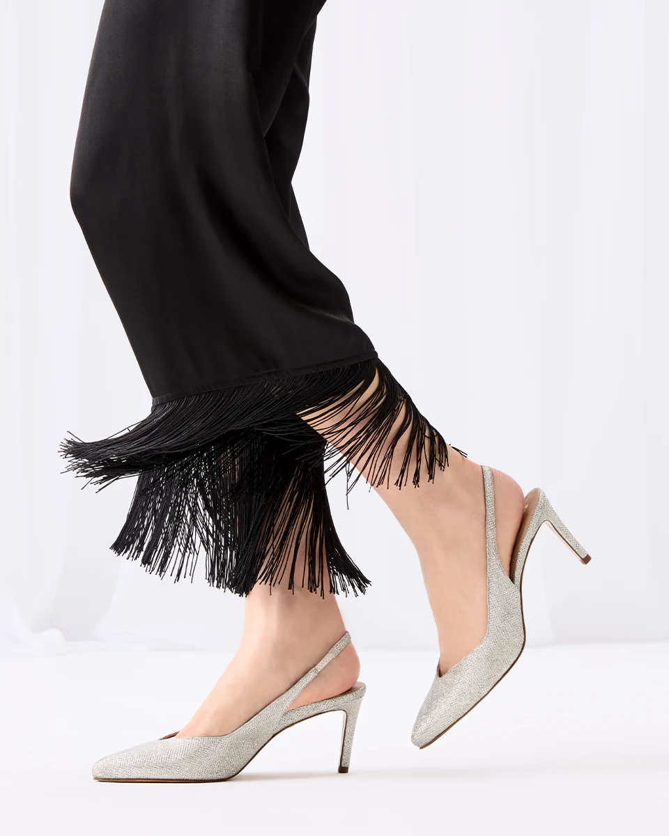 Mia: Silver Woven - Image 6